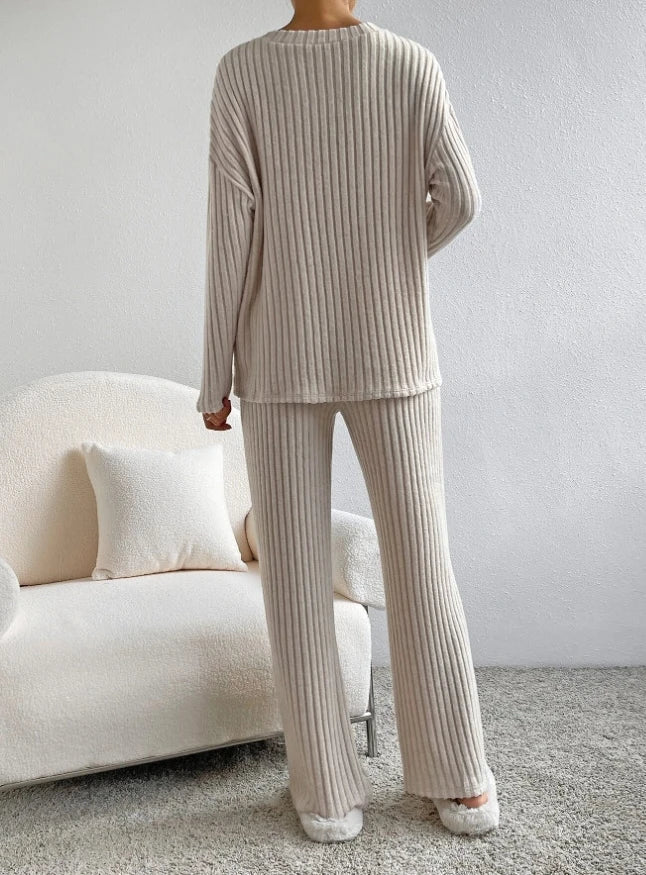 Casual 2-Piece Loungewear Set - The Humanitarians & Robotarians LLC.