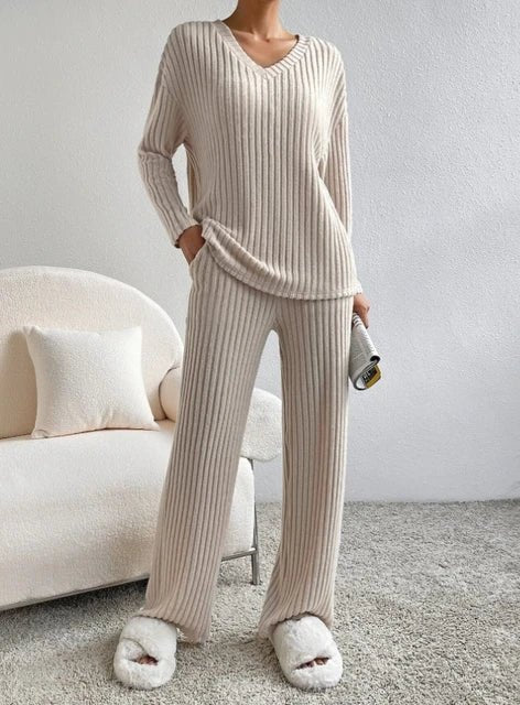 Casual 2-Piece Loungewear Set - The Humanitarians & Robotarians LLC.